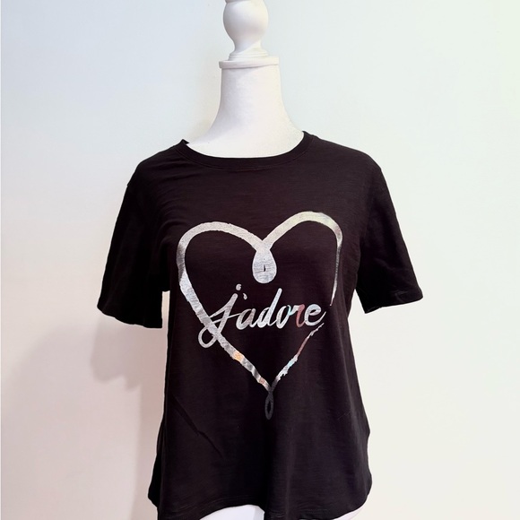 Cinq a Sept Black Tee with Silver Heart - Picture 1 of 5